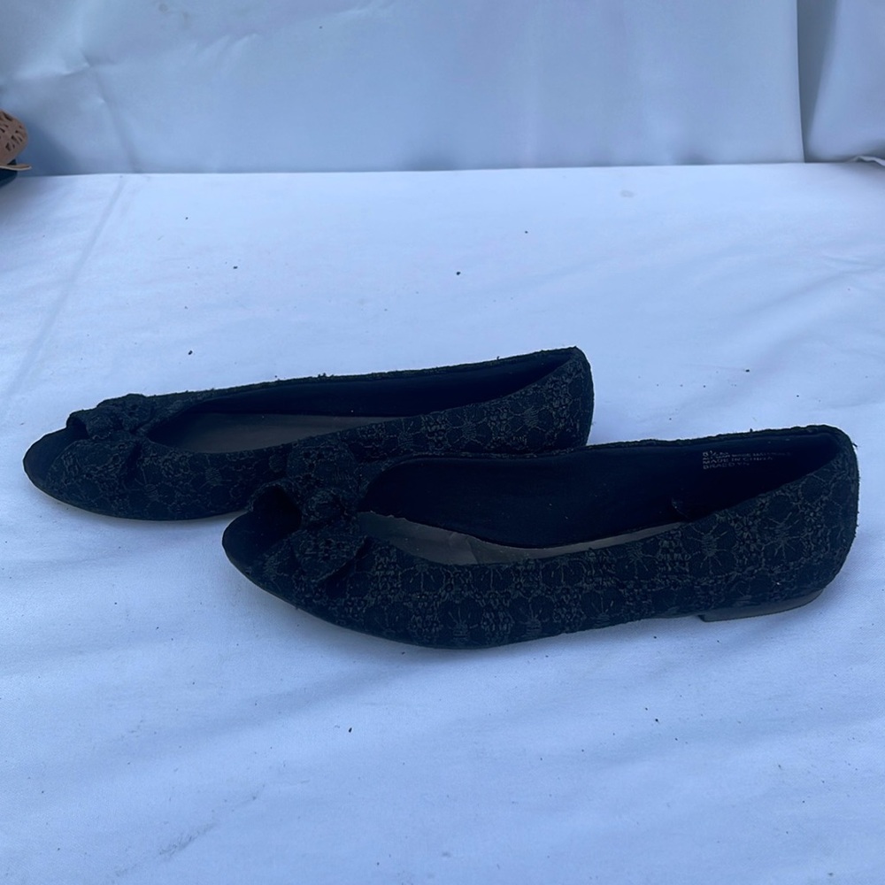 Whitemt. Shoes
